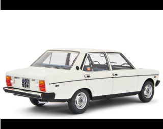 Fiat 131 1600 Mirafiori Special 1974 Bianco - weiß Laudoracing 1:18 Resinemodell (Türen, Motorhaube... nicht zu öffnen!)